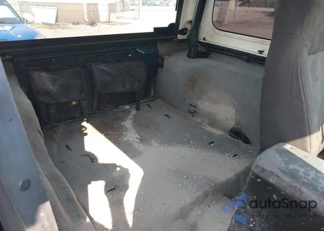 1998 Jeep Wrangler Sport из США, поврежденный, VIN 1J4FY19S2WP786844